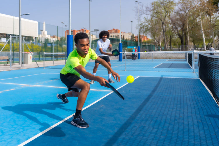 Comment les souliers de pickleball sont pensés pour les mouvements du pickleball