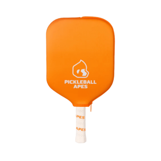Raquette Apes Charm V pour pickleball avec noyau en mousse PU et surface en fibres de polyaramide.