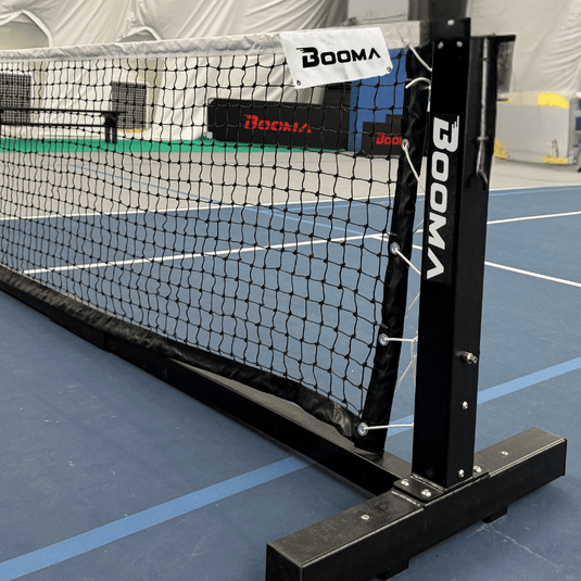 Image d'un filet de pickleball BOOMA Elite sur roues.