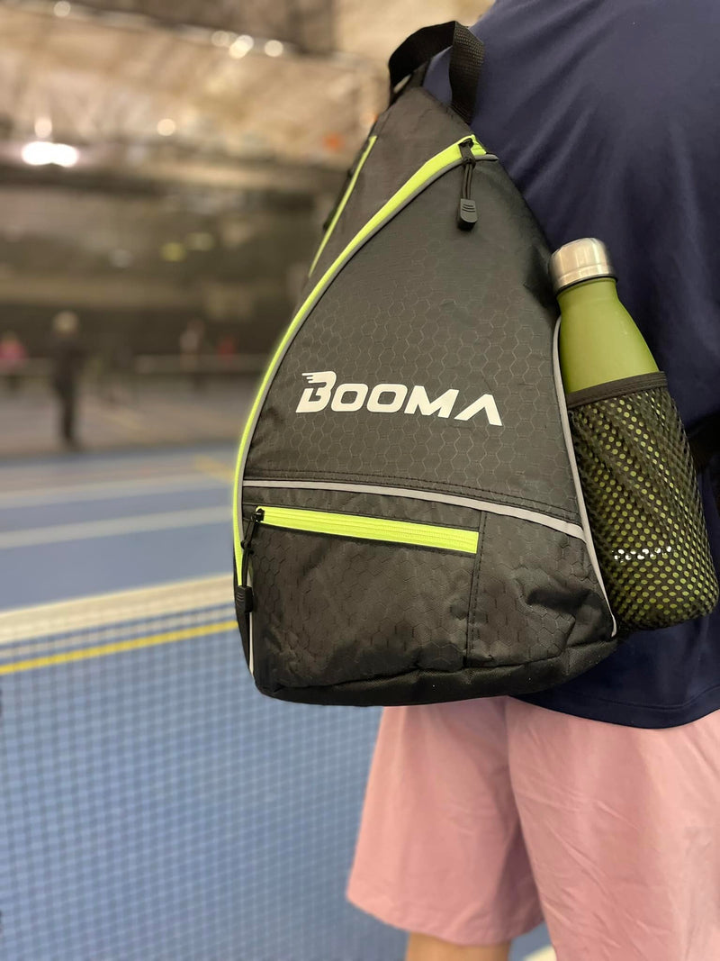 Chargez l'image dans la visionneuse de la galerie, Image d'un sac en bandouillère BOOMA pour le pickleball.
