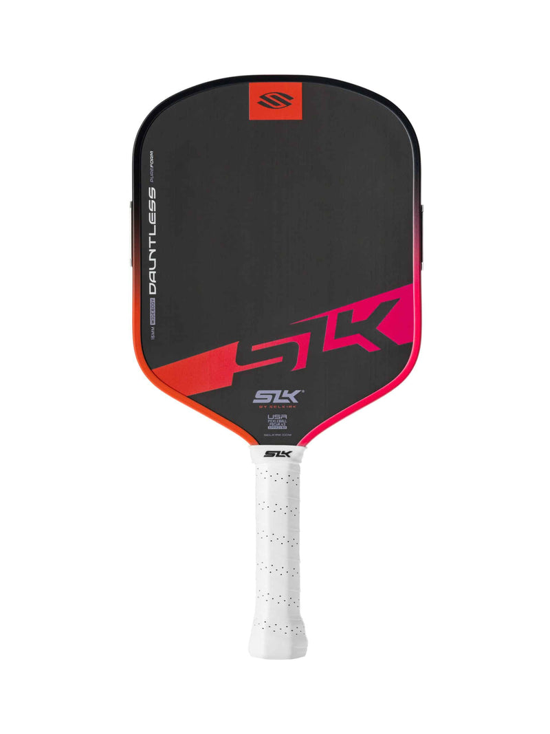 Chargez l'image dans la visionneuse de la galerie, Image d'une raquette de pickleball Selkirk Dauntless widebody.
