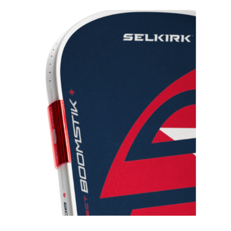 Chargez l'image dans la visionneuse de la galerie, Image d'une raquette de pickleball Selkirk Boomstik LABS Jack Sock allongé.

