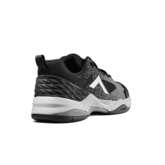 Image d'une chaussure de pickleball Smash de Tyrol.