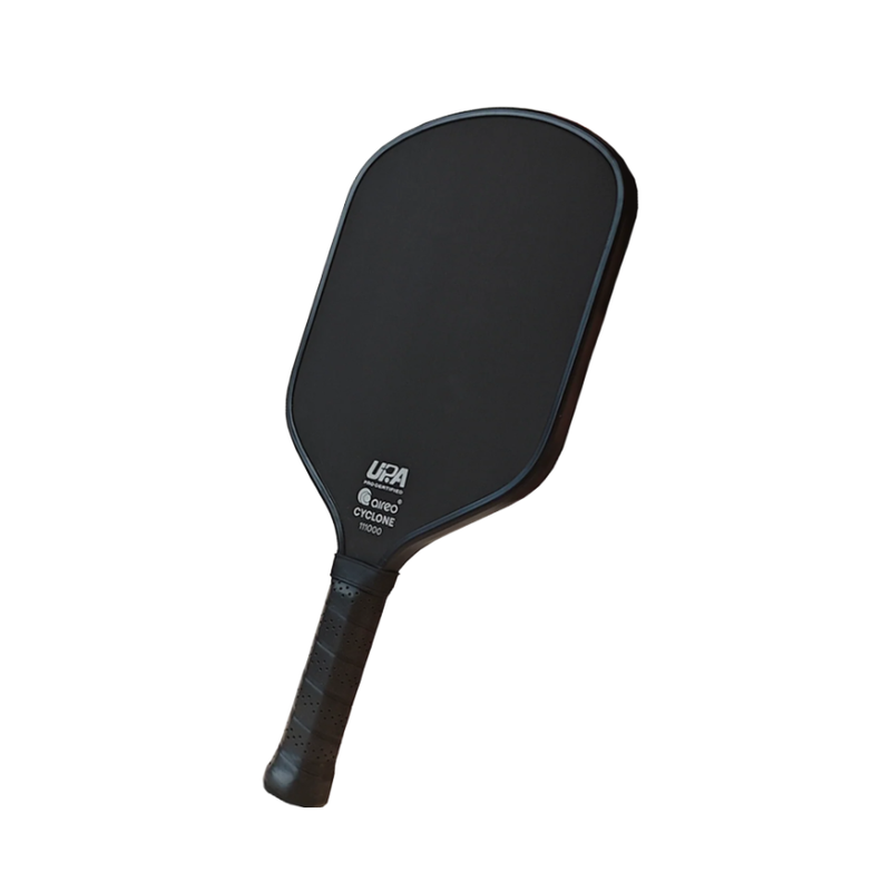 Load image into Gallery viewer, Raquette de pickleball Aireo Cyclone Nanograph Hybrid blackout. Aireo Cyclone Nanograph hybrid pickleball paddle.
