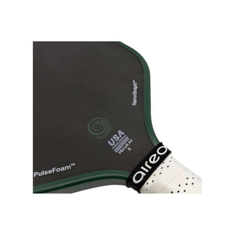 Chargez l'image dans la visionneuse de la galerie, Raquette de pickleball Aireo Cyclone Nanograph hybrid vert. Aireo Cyclone Nanograph hybrid green pickleball paddle.
