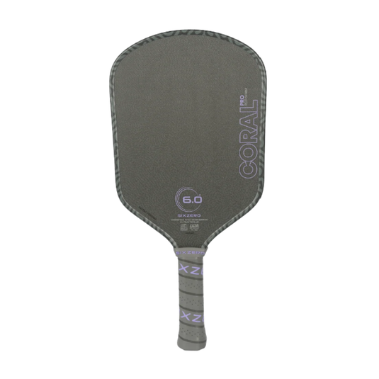 Raquette de Pickleball Six Zéro coral Hybride couleur bleu électrique.