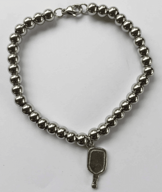 Bracelet grosse bille avec pendentif raquette de pickleball, accessoire mixte.