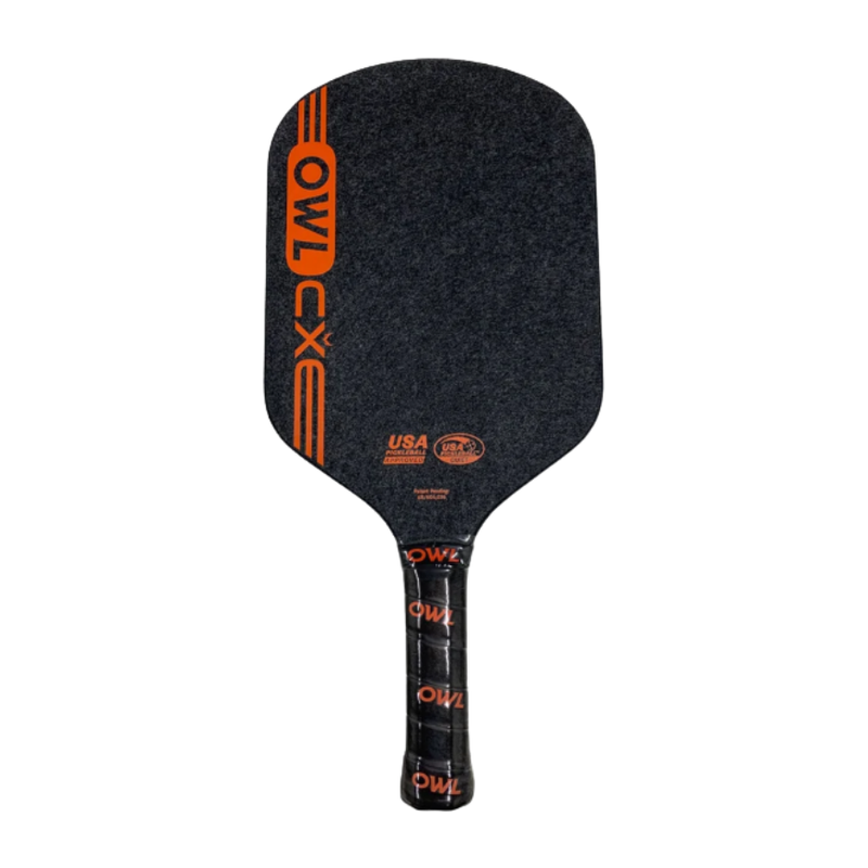 Chargez l'image dans la visionneuse de la galerie, Image d'une OWL CXE 2.0 raquette de pickleball silencieuse.
