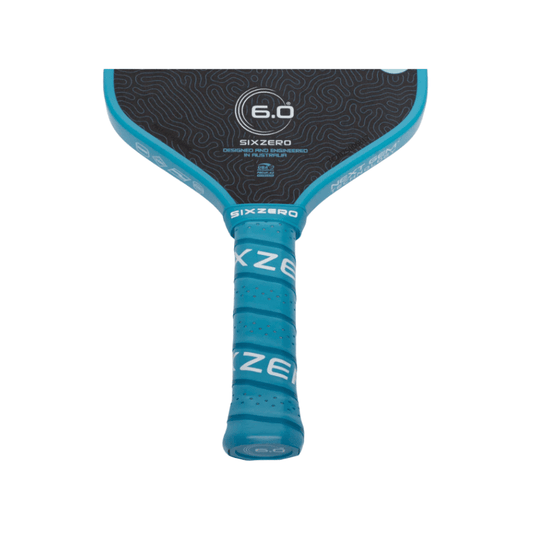 Image d’une raquette de pickleball Six Zero Coral Allongé 16 mm.