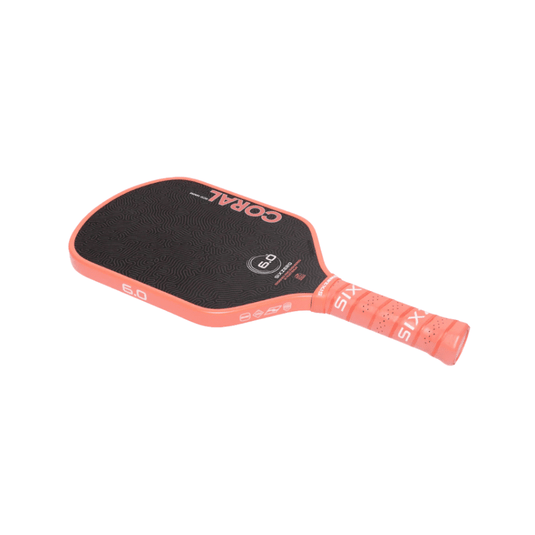 Image d’une raquette de pickleball Six Zero Coral Allongé 16 mm.