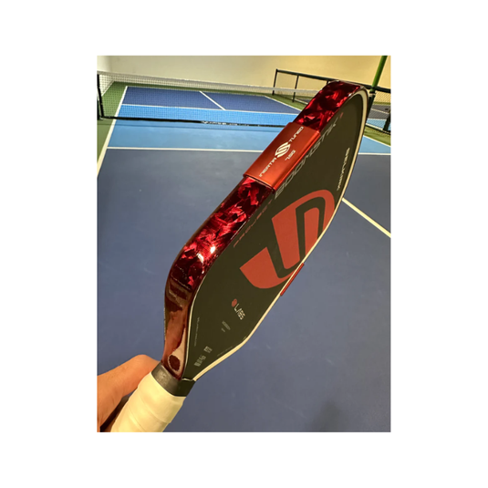 Image d'une edge guard Vinyl Styles Ruby Carbone.